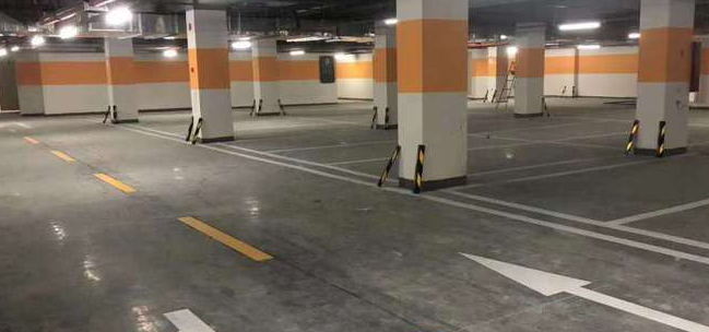 南京停車場劃線一般用什么材料畫線？