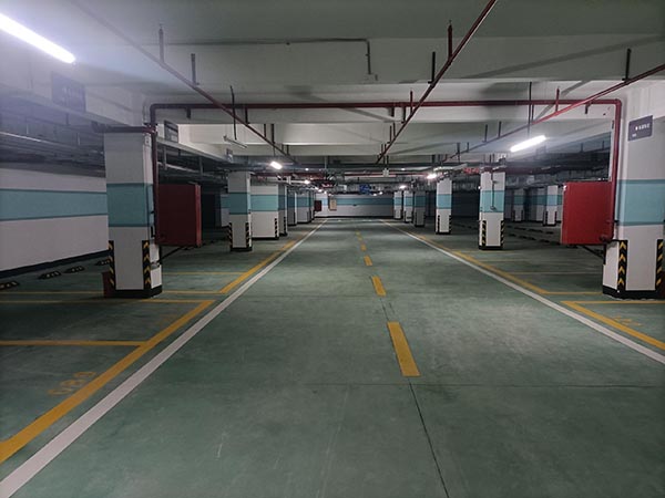 蘇州飛揚市政交通設(shè)施有限公司車位劃線項目案例順利交付。
