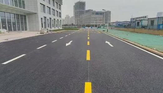 蘇州廠區(qū)劃線化繁為簡,精益細(xì)化專業(yè)施工團(tuán)隊